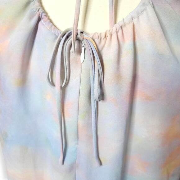 Skyler & Madison "Molly" Pastel Cloud Open Back Mini Dress Size Large - Picture 9 of 15